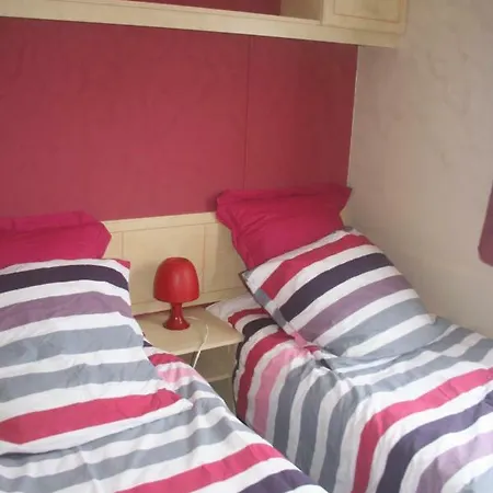 Mobil Camping Les Charmettes 4*